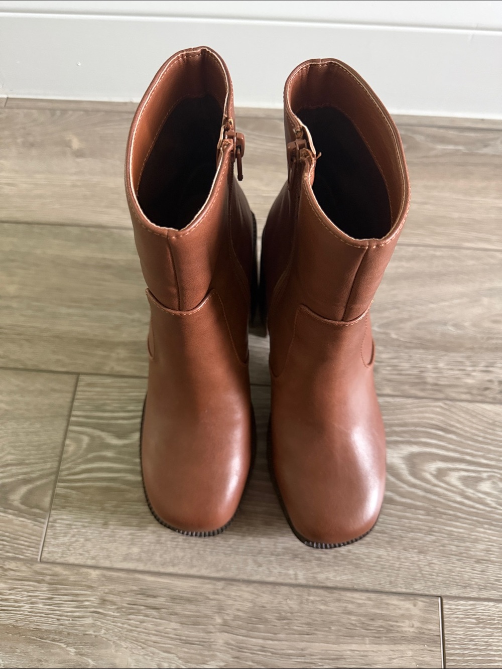 Madden Girl Camel Booties Sz 6.5M - Picture 3 of 10